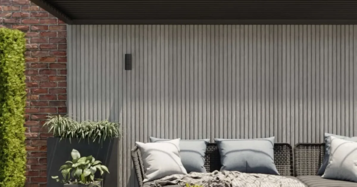 Bardage bois, bois composite ou métallique : comparatif complet pour votre façade en 2026